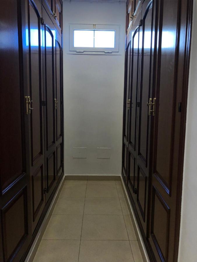 Duque Nest Hostel Адехе Экстерьер фото