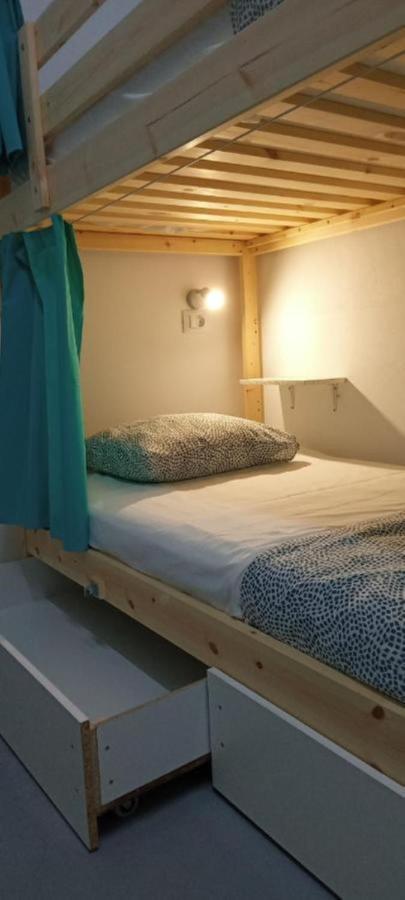 Duque Nest Hostel Адехе Экстерьер фото
